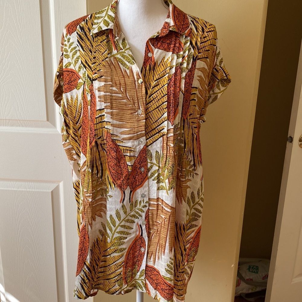 Jane and Delancy Rust Gold Top L